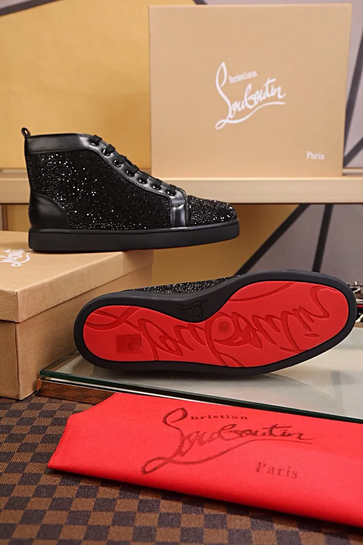 Ex-factory price 480. christian louboutin (CL red sole shoes) counter hot diamond series, high-top casual sneakers for couples 📢 📢 📢 Exclusive hot style release 🎈🎈💪 Movable latex feet 👻 Finished outsole sewing line [satisfied] 😝Female 35-40# Male 38#-46, global supply😝 [Top version]: original imported cowhide upper, top original leather lining, original molded TPU outsole, original 1:1 detail processing, original shoe last, large quantity available from stock,